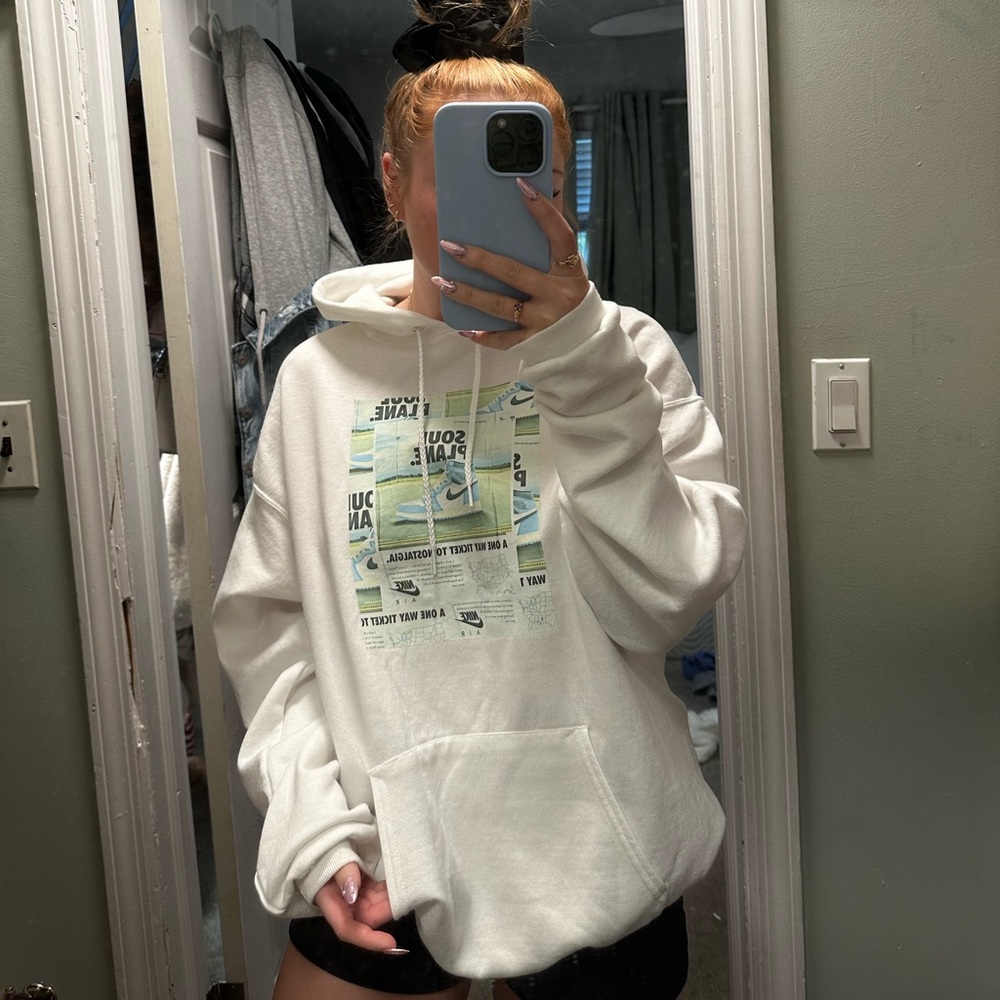 NIKE | Custom Made Hoodie White